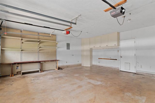 301 E 6th Street, Krum, TX 76249