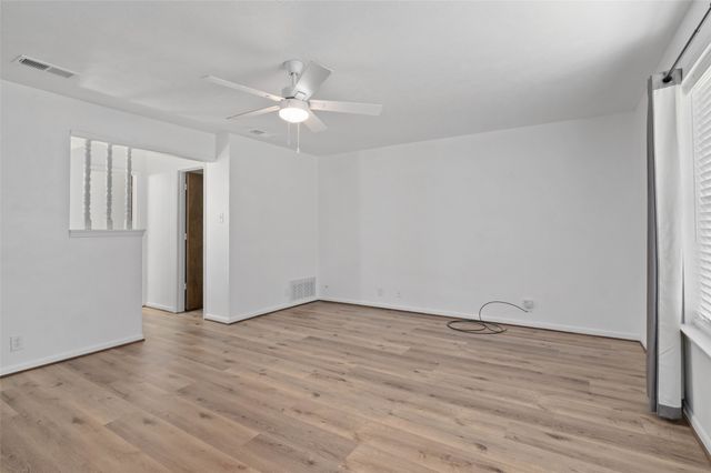 301 E 6th Street, Krum, TX 76249