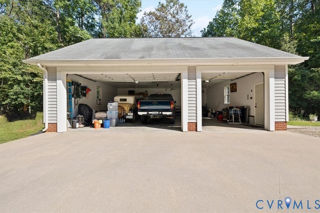 4398 Lynnecross Ct, Powhatan, VA 23139