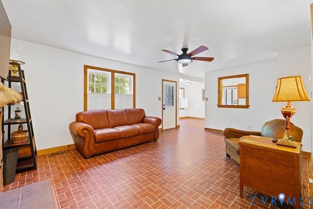 4398 Lynnecross Ct, Powhatan, VA 23139