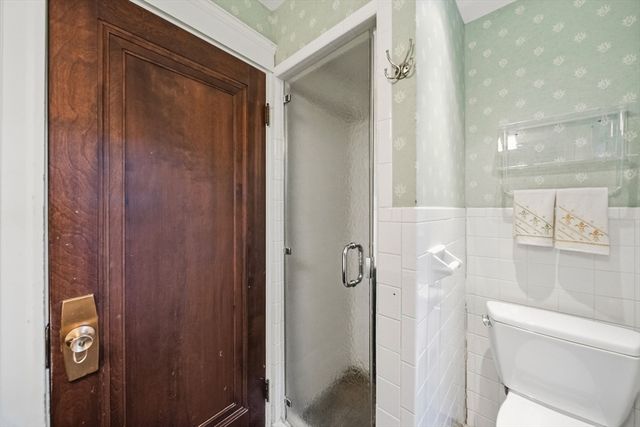 200 Harvard Cir, Newton, MA 02460