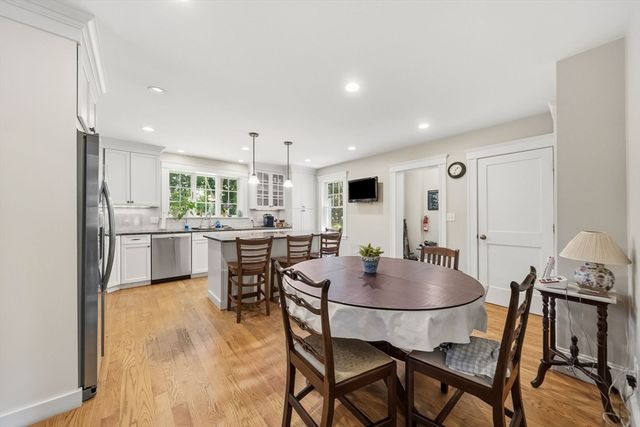 200 Harvard Cir, Newton, MA 02460
