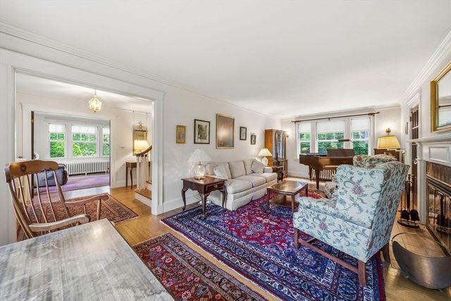 200 Harvard Cir, Newton, MA 02460