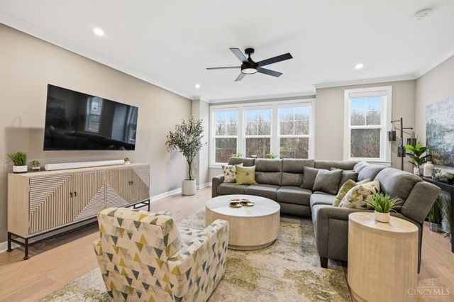 102 Blossom View Drive, Loveland, OH 45140