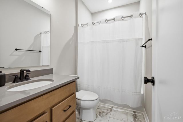 102 Blossom View Drive, Loveland, OH 45140