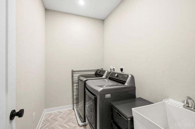 102 Blossom View Drive, Loveland, OH 45140