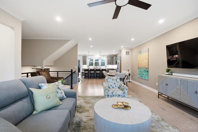 102 Blossom View Drive, Loveland, OH 45140