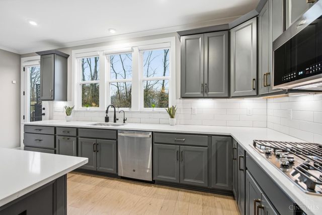 102 Blossom View Drive, Loveland, OH 45140