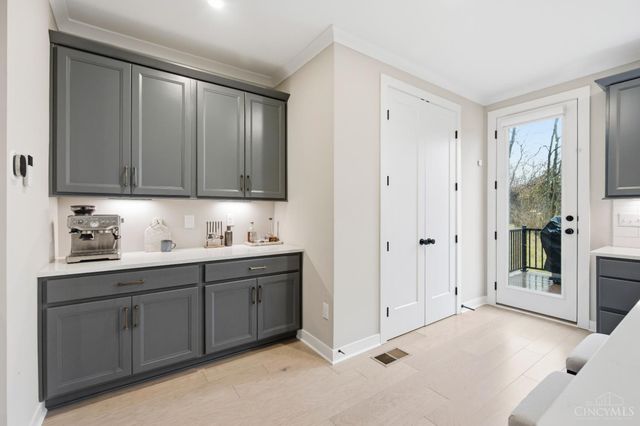 102 Blossom View Drive, Loveland, OH 45140