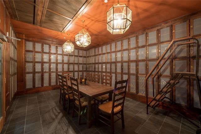 4899 Montrose Boulevard 708, Houston, TX 77006