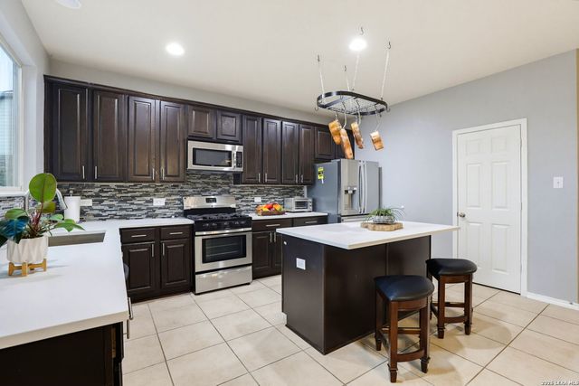 12011 Faithcrest, San Antonio, TX 78253