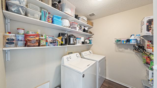 1822 Brookwood Drive, Terrell, TX 75160
