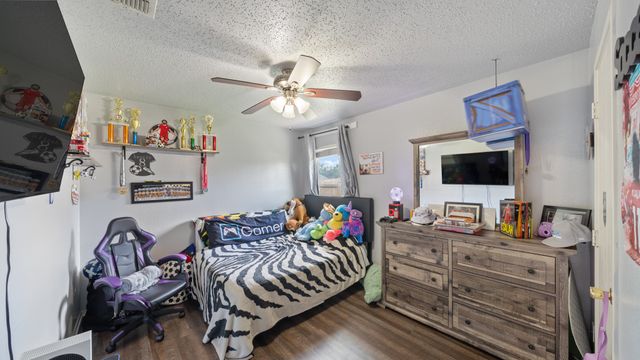 1822 Brookwood Drive, Terrell, TX 75160
