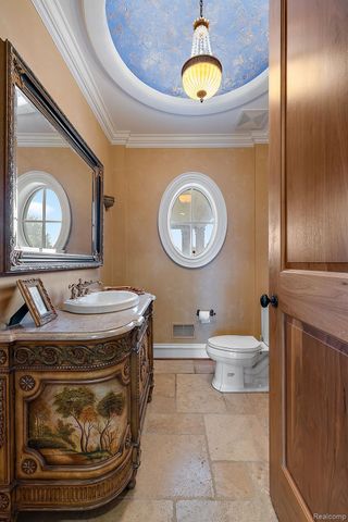 10399 LAKESHORE Drive E, Goodrich Vlg, MI 48438