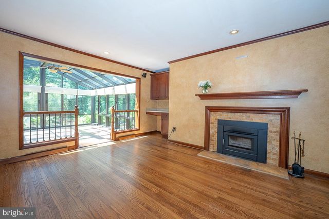 738 WOODCREST RD, Wayne, PA 19087