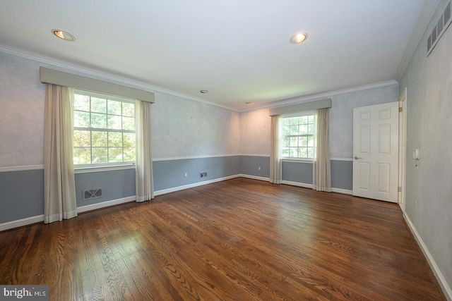 738 WOODCREST RD, Wayne, PA 19087