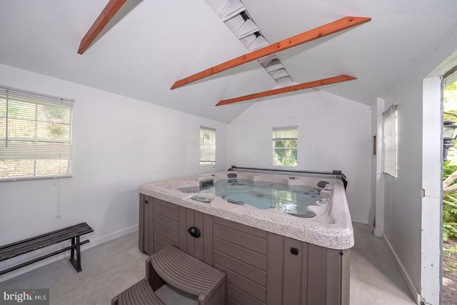 738 WOODCREST RD, Wayne, PA 19087