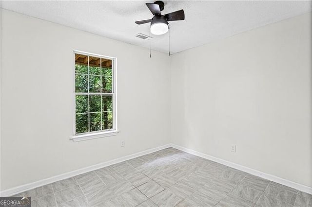 3833 Sunview Drive NW, Acworth, GA 30101