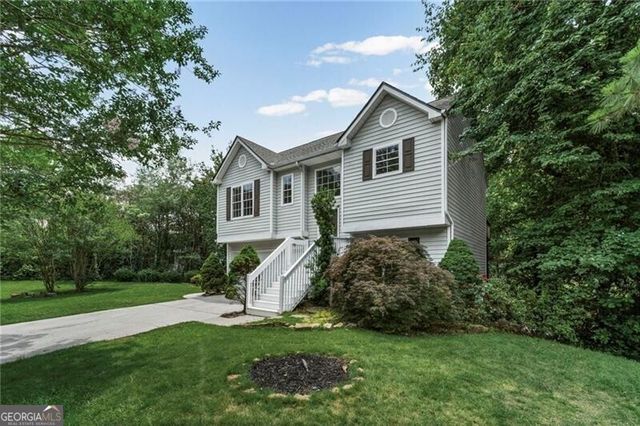 3833 Sunview Drive NW, Acworth, GA 30101