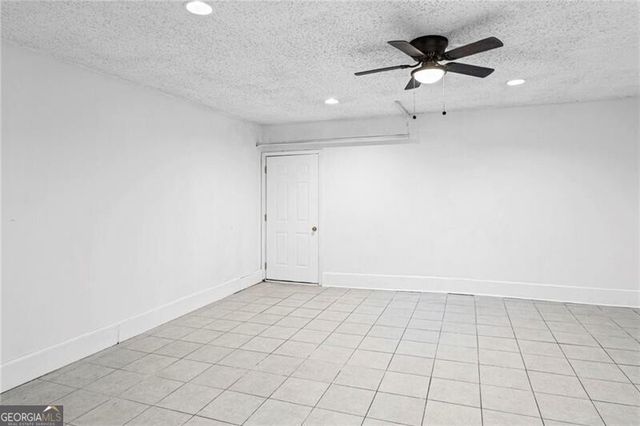 3833 Sunview Drive NW, Acworth, GA 30101