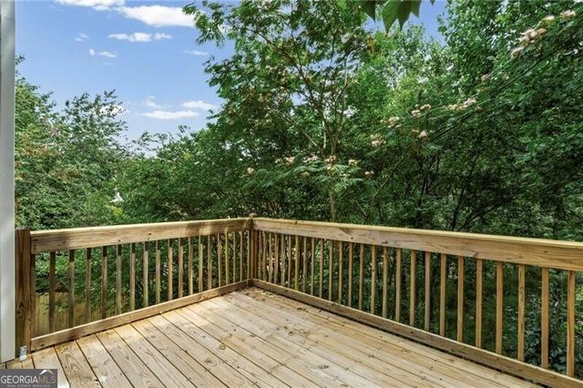 3833 Sunview Drive NW, Acworth, GA 30101