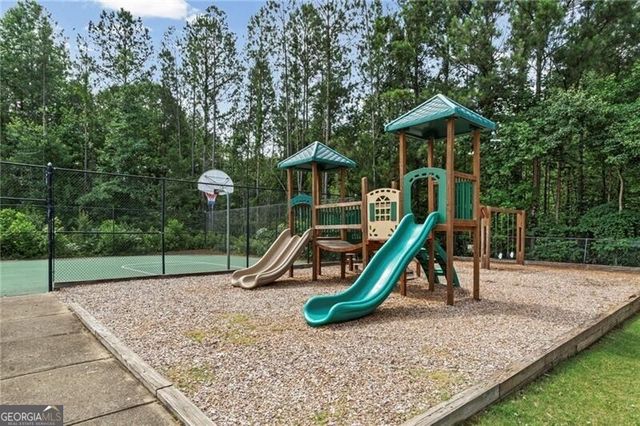 3833 Sunview Drive NW, Acworth, GA 30101