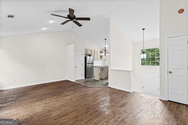 3833 Sunview Drive NW, Acworth, GA 30101