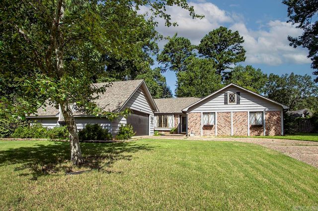 10 Sharondale Place, Maumelle, AR 72113
