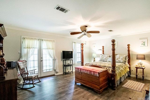 10 Sharondale Place, Maumelle, AR 72113
