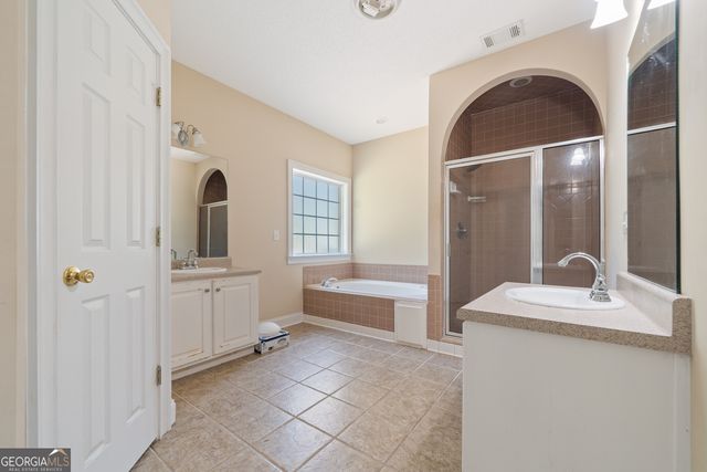 211 Greystone Drive, Milledgeville, GA 31061