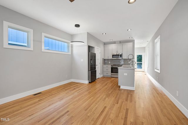 2904 Wadsworth Avenue A, Durham, NC 27707