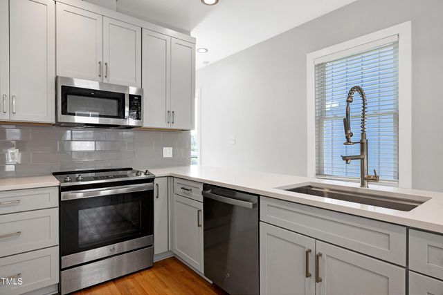 2904 Wadsworth Avenue A, Durham, NC 27707