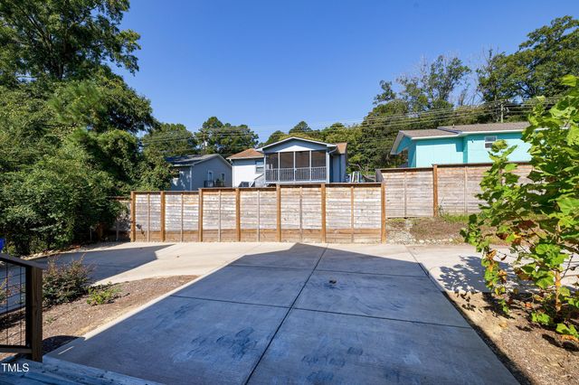 2904 Wadsworth Avenue A, Durham, NC 27707