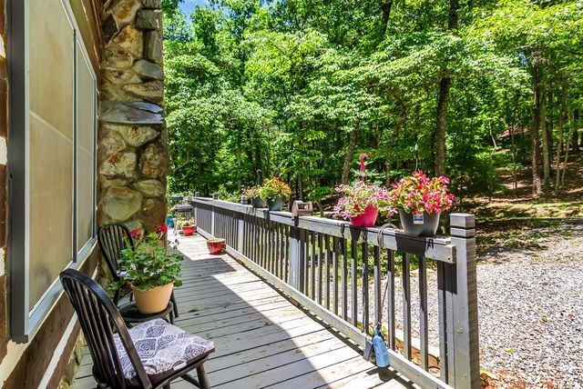 111 Laurel Trail, Blue Ridge, GA 30513