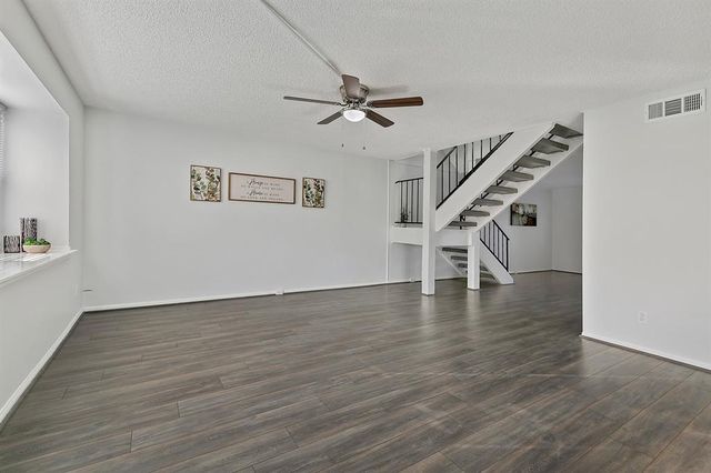 2324 Shadowdale Drive 294, Houston, TX 77043