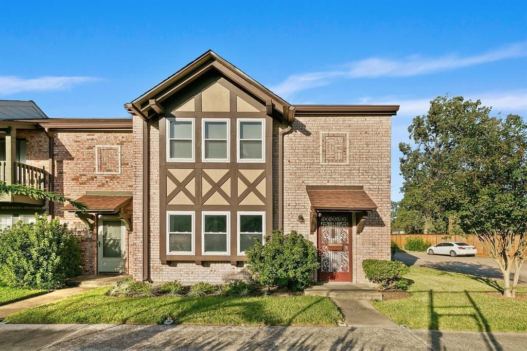 2324 Shadowdale Drive 294, Houston, TX 77043