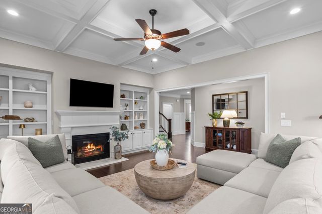 161 Sierra Circle, Woodstock, GA 30188