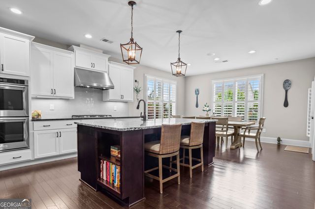 161 Sierra Circle, Woodstock, GA 30188