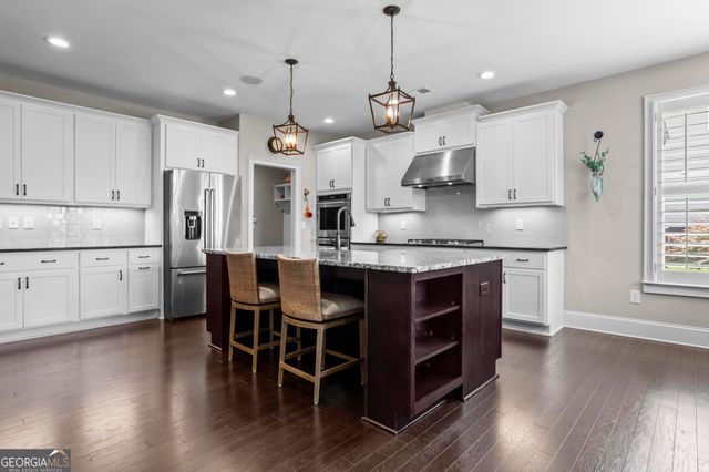 161 Sierra Circle, Woodstock, GA 30188