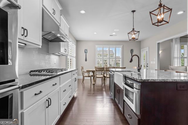 161 Sierra Circle, Woodstock, GA 30188