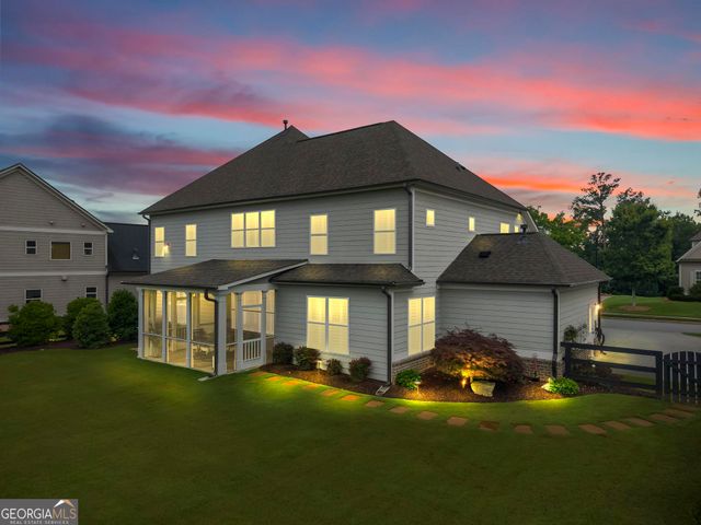 161 Sierra Circle, Woodstock, GA 30188