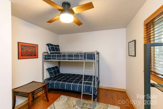 491 McKenzie Way S, Old Fort, NC 28762