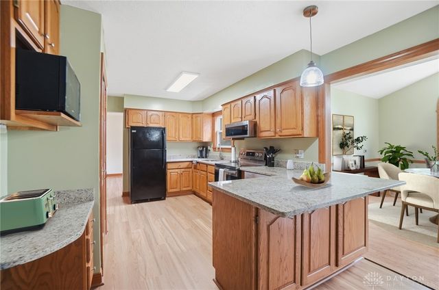 2255 Woodstock Court, Troy, OH 45373