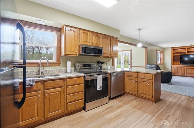 2255 Woodstock Court, Troy, OH 45373