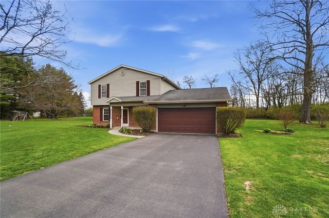 2255 Woodstock Court, Troy, OH 45373