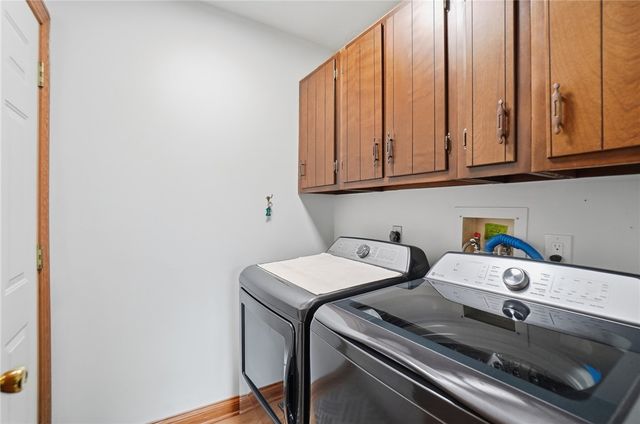 2255 Woodstock Court, Troy, OH 45373