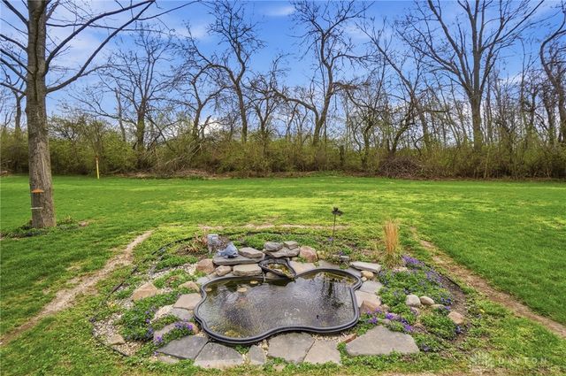 2255 Woodstock Court, Troy, OH 45373