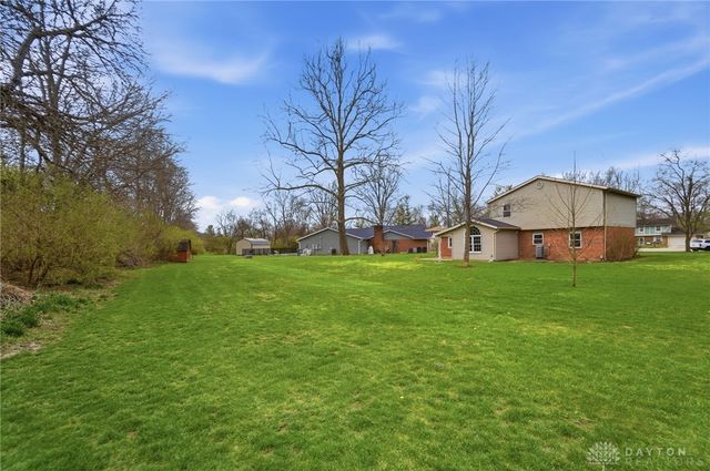 2255 Woodstock Court, Troy, OH 45373