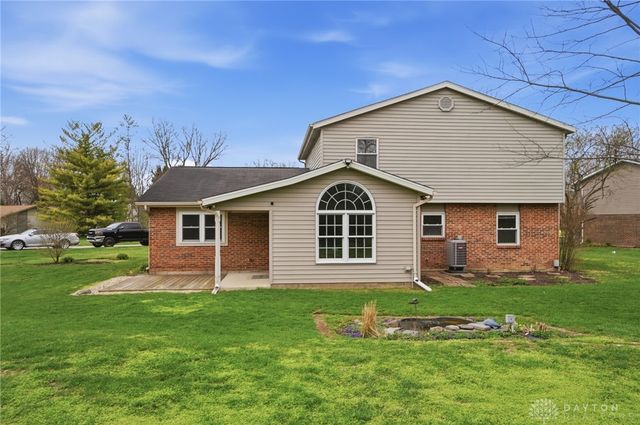 2255 Woodstock Court, Troy, OH 45373