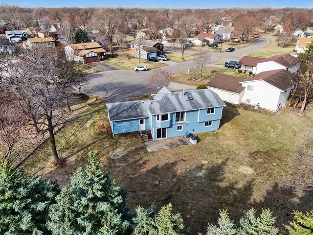 1508 84th Avenue N, Brooklyn Park, MN 55444